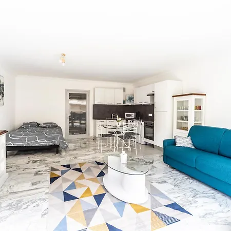 Grand Centre-ville Apercu * Cannes